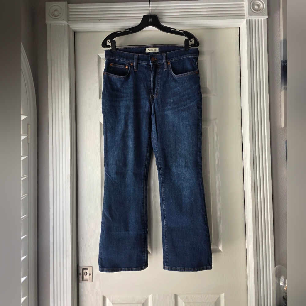 Cropped Kick Jeans